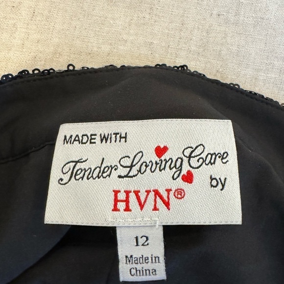 HVN Affie Black Sequin Midi Skirt - Picture 4 of 6